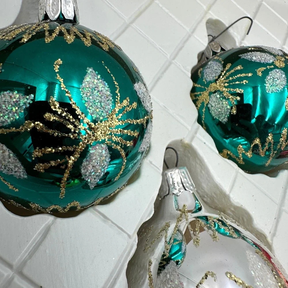 Vtg Christmas Glass Ornaments Red Green Gold Romania Old World Commodore Lot 18